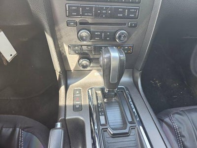 2014 Ford Mustang 2dr Cpe V6