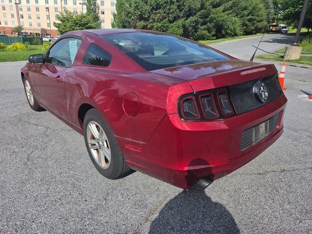 2014 Ford Mustang 2dr Cpe V6
