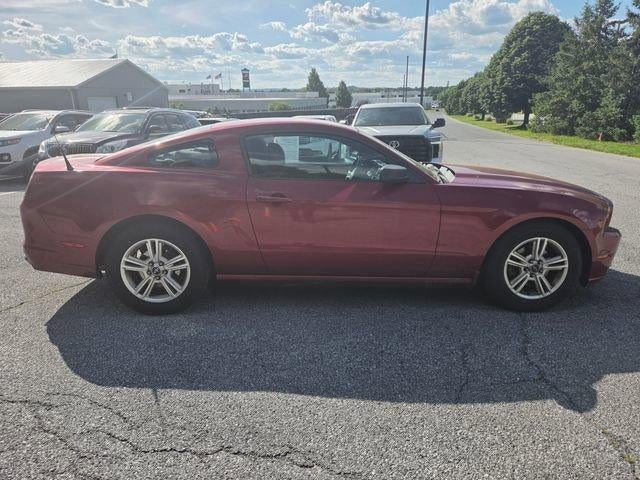 2014 Ford Mustang 2dr Cpe V6