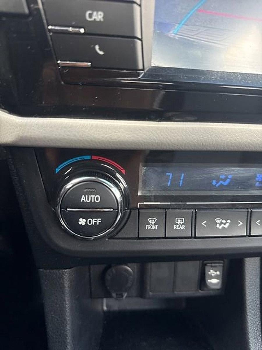 2015 Toyota Corolla 4dr Sdn CVT Auto LE ECO (Natl)