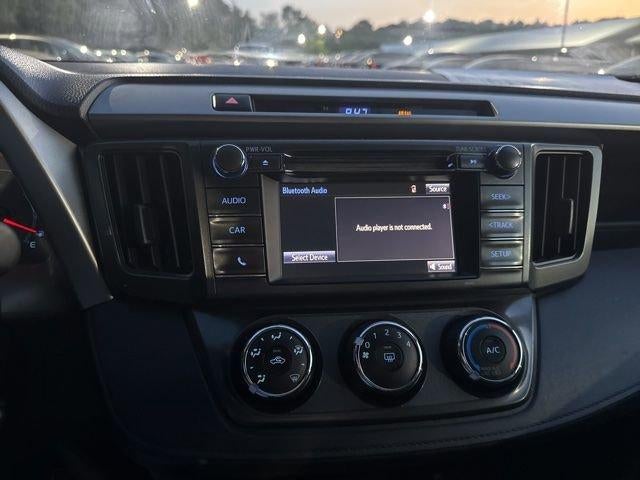 2015 Toyota RAV4 AWD 4dr LE (Natl)