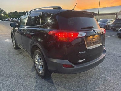 2015 Toyota RAV4 AWD 4dr LE (Natl)