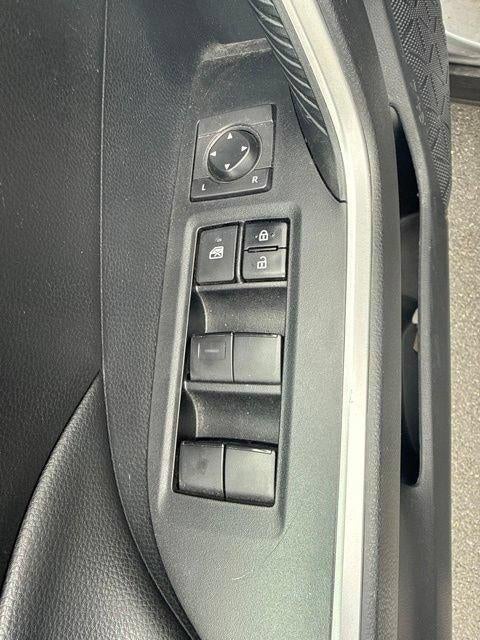 2020 Toyota RAV4 LE AWD (Natl)