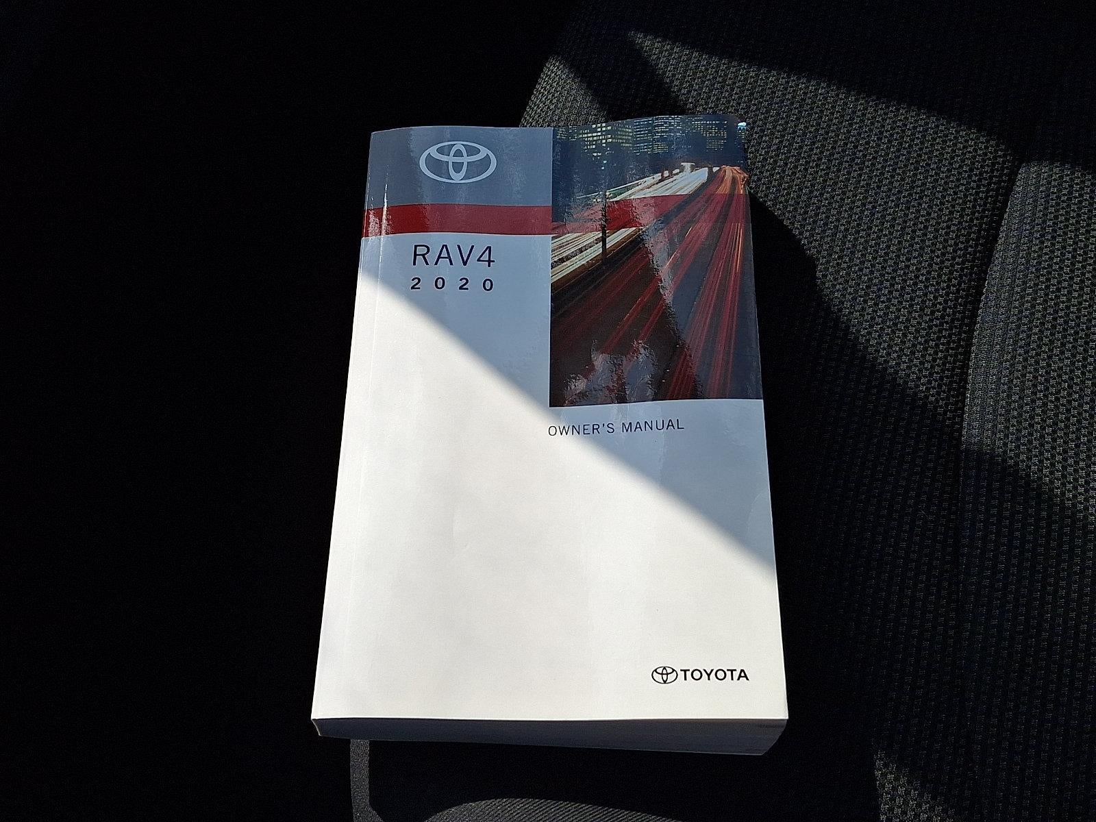 2020 Toyota RAV4 LE AWD (Natl)