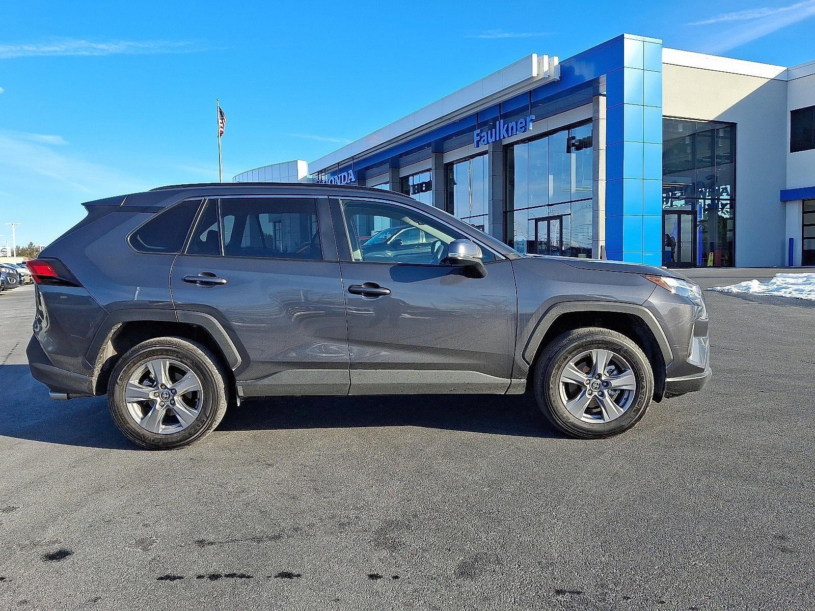 2025 Toyota RAV4 XLE AWD (Natl)