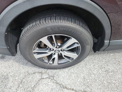 2017 Toyota RAV4 XLE AWD (Natl)