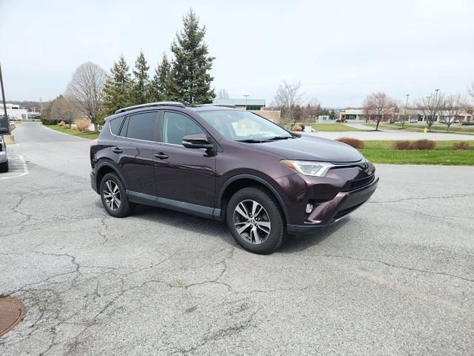 2017 Toyota RAV4 XLE AWD (Natl)