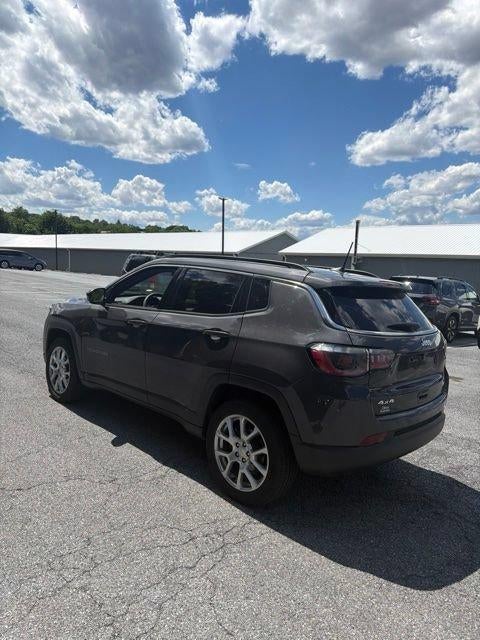2024 Jeep Compass Latitude Lux 4x4