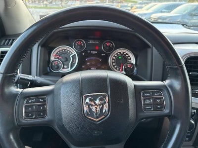 2016 RAM 1500 4WD Crew Cab 5.7 Ft Box Big Horn