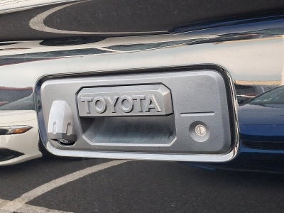 2023 Toyota Tacoma 4WD 4WD SR Double Cab 5' Bed V6 AT (GS)