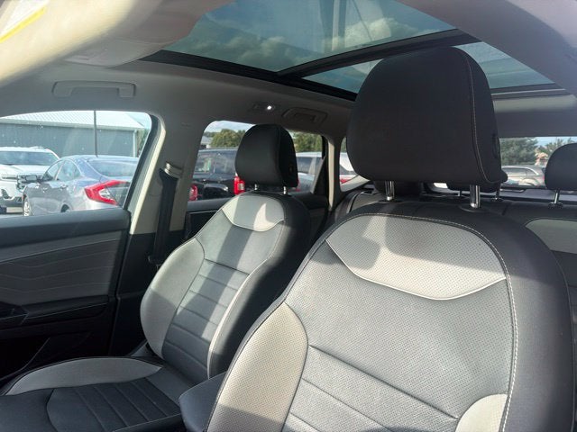 2024 Volkswagen Taos 1.5T SEL