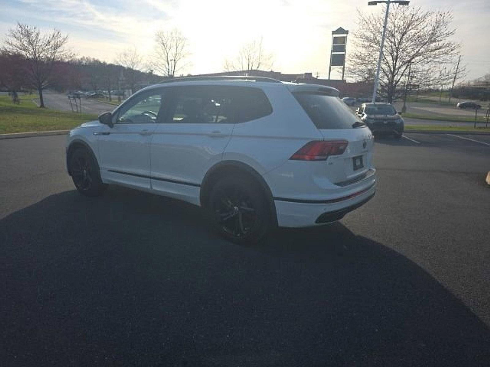 2023 Volkswagen Tiguan 2.0T SE R-Line Black 4MOTION