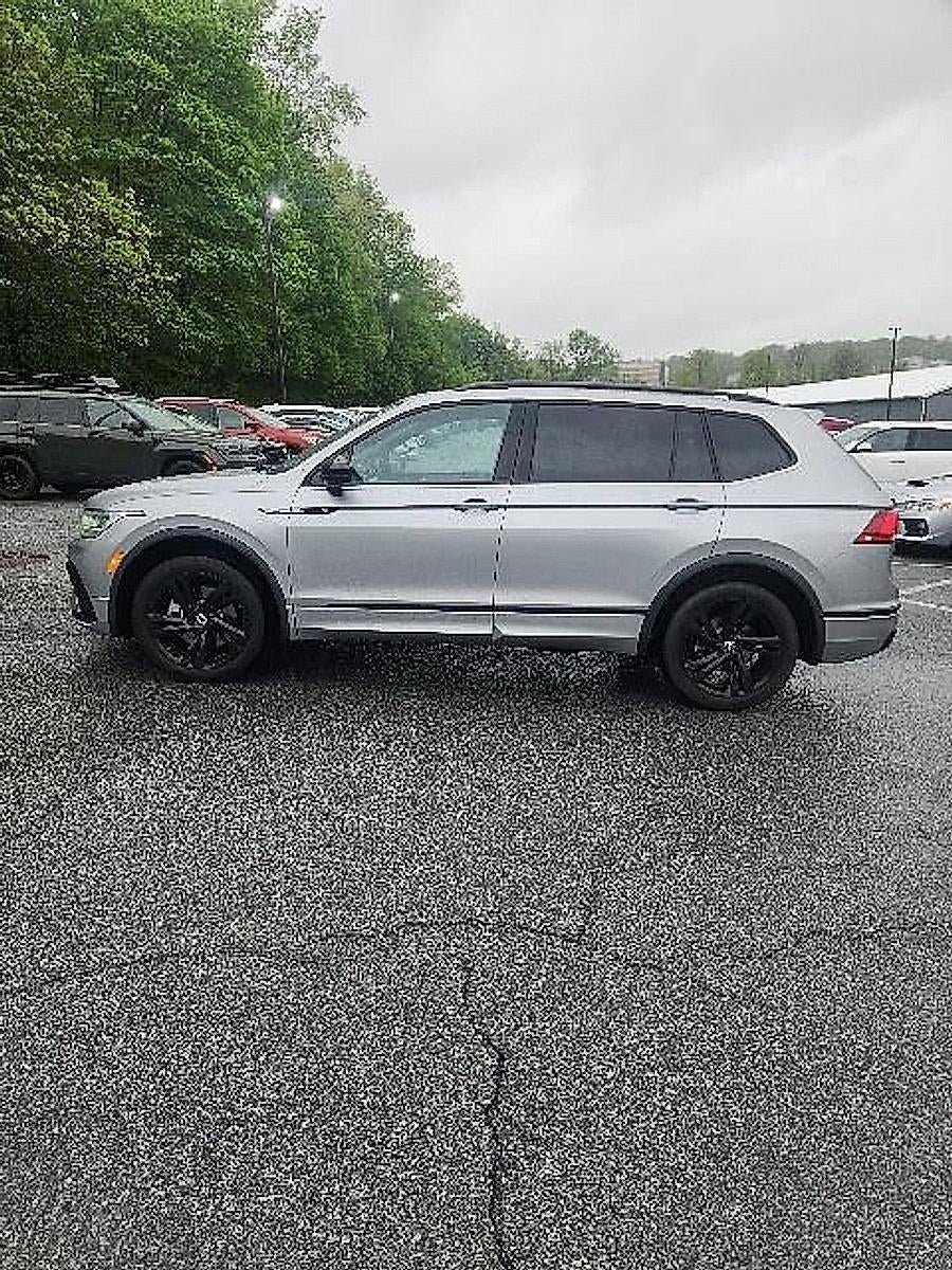 2023 Volkswagen Tiguan 2.0T SE R-Line Black FWD
