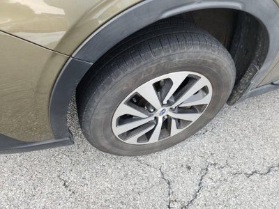 2020 Subaru Outback Premium CVT