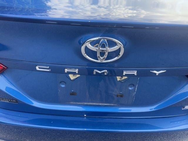 2018 Toyota Camry SE Auto (SE)
