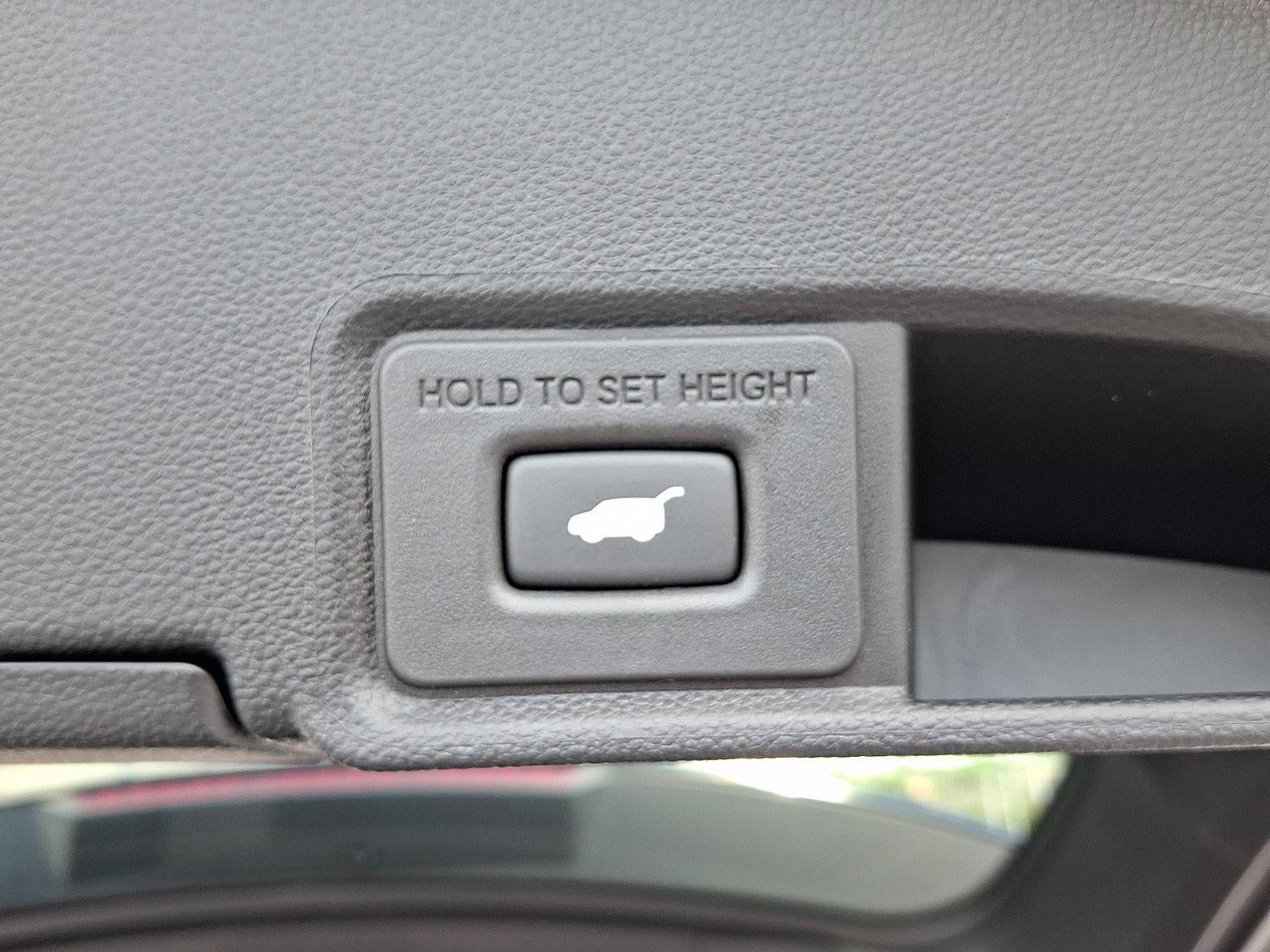 2025 Acura RDX SH-AWD w/Technology Package