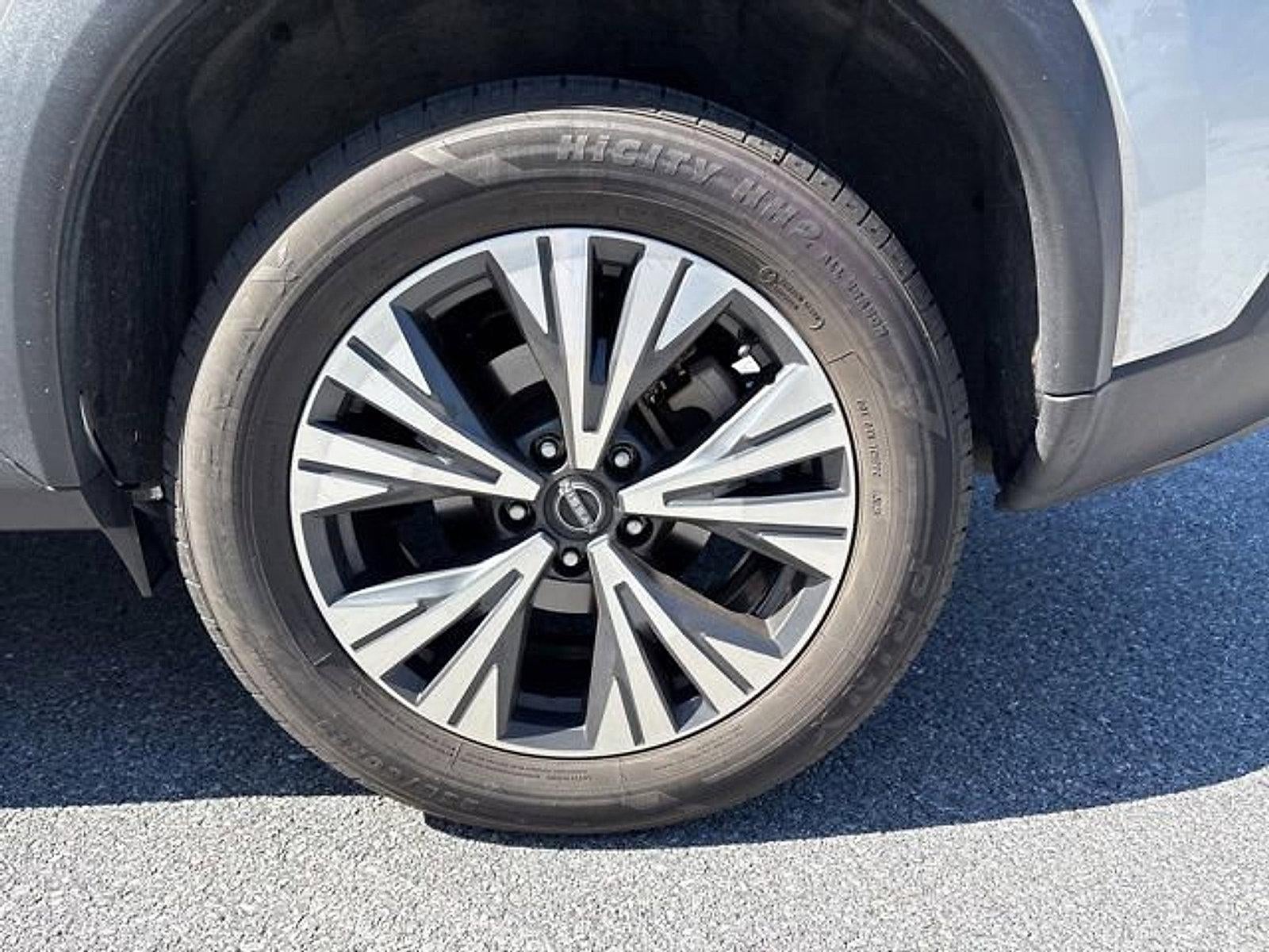 2023 Nissan Rogue FWD SV