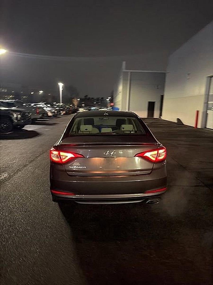 2015 Hyundai SONATA 4Dr Sdn 2.4L SE PZEV