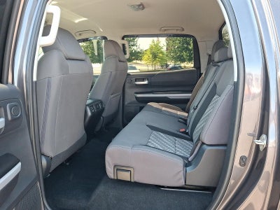 2018 Toyota Tundra 4WD 4WD SR5 CrewMax 5.5' Bed 5.7L (SE)