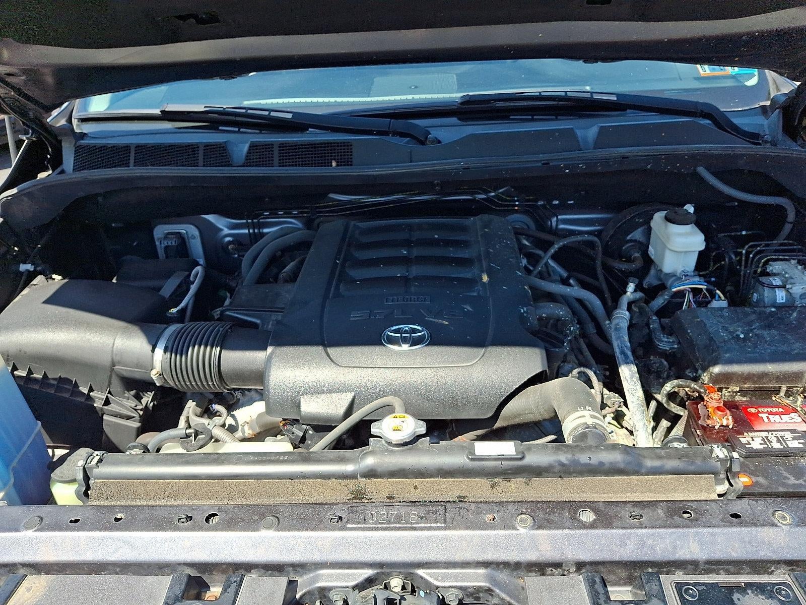 2018 Toyota Tundra 4WD 4WD SR5 CrewMax 5.5' Bed 5.7L (SE)