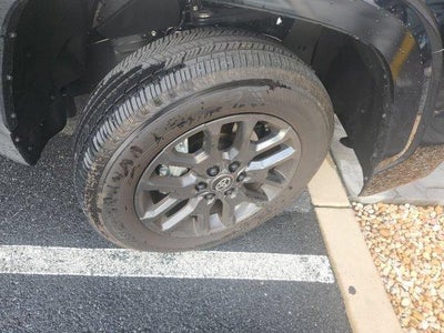 2026 Toyota Tundra 4WD 4WD Platinum CrewMax 5.5' Bed (Natl)