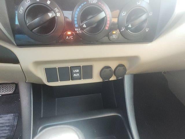 2013 Toyota Tacoma 4WD Access Cab Standard Bed I4 Automatic (Natl)