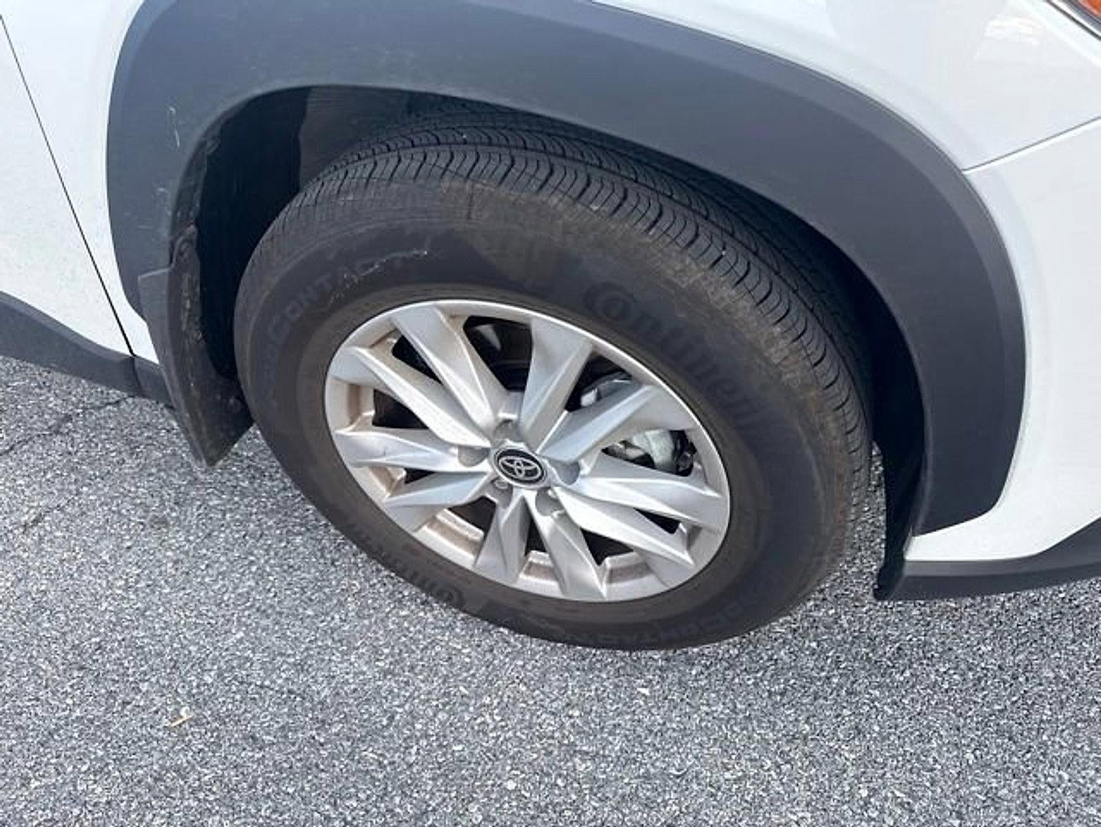 2026 Toyota Corolla Cross LE 4WD (Natl)