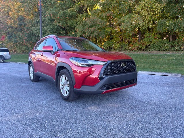 2023 Toyota Corolla Cross LE **LOW MILES**