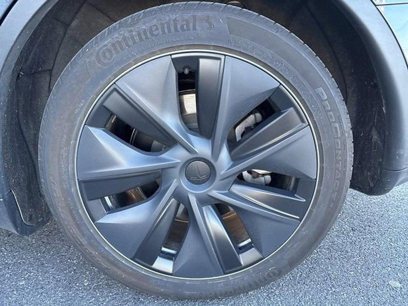 2024 Tesla Model Y Long Range RWD