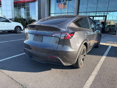 2024 Tesla Model Y Long Range RWD