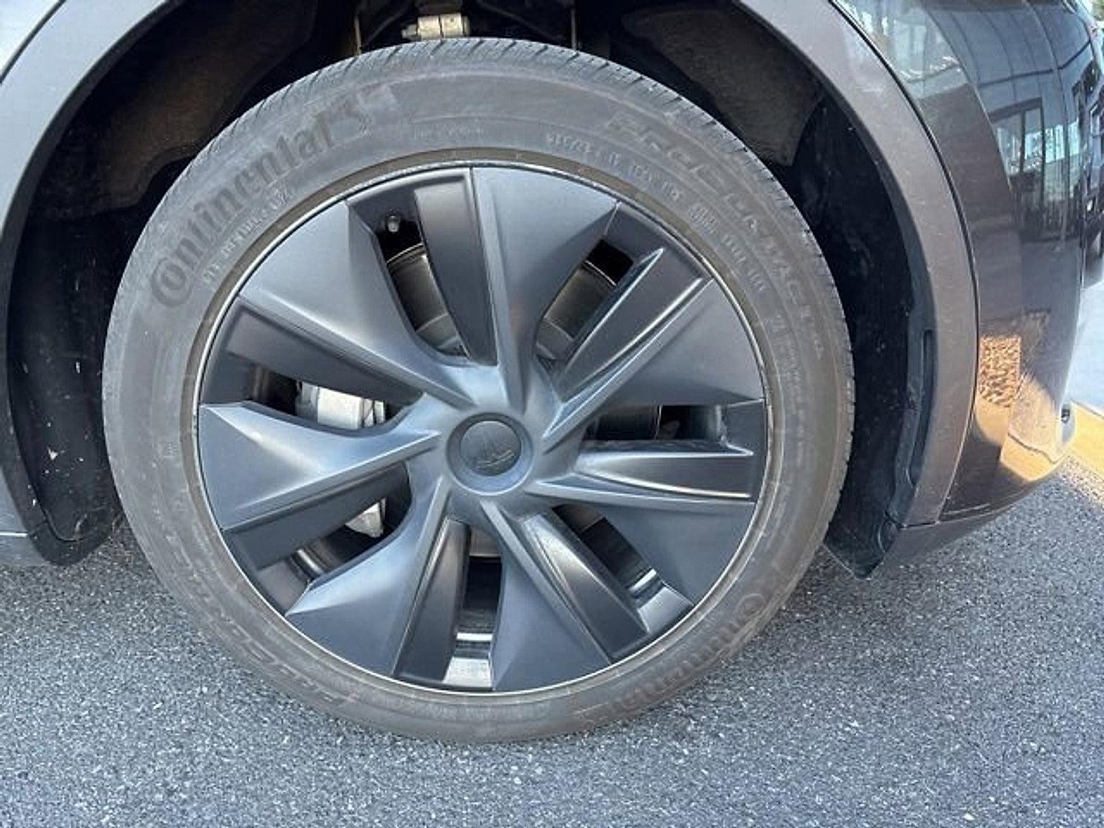 2024 Tesla Model Y Long Range RWD