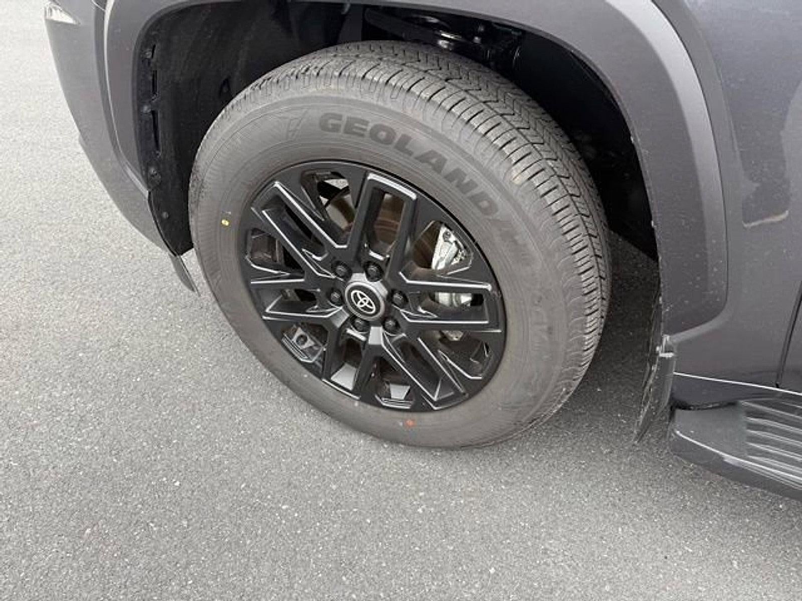 2026 Toyota Sequoia SR5 4WD (SE)