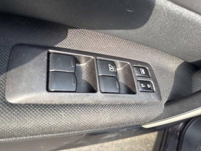 2013 Nissan Rogue FWD 4dr SV