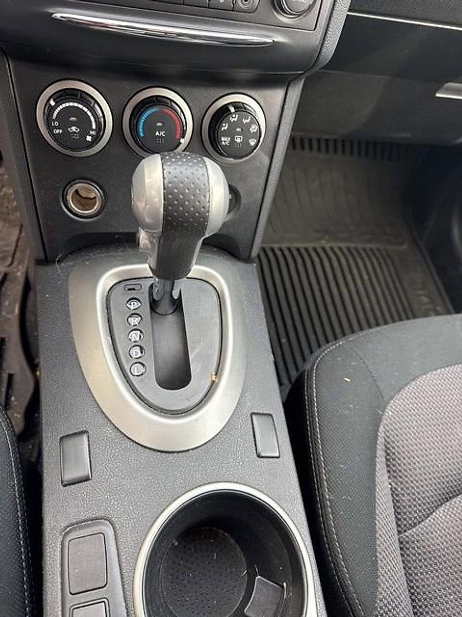 2013 Nissan Rogue FWD 4dr SV