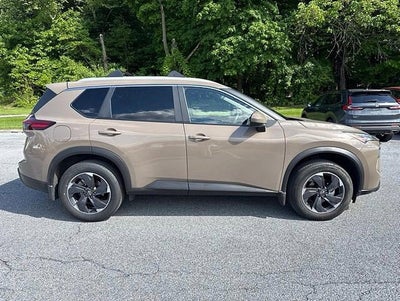 2024 Nissan Rogue AWD SV