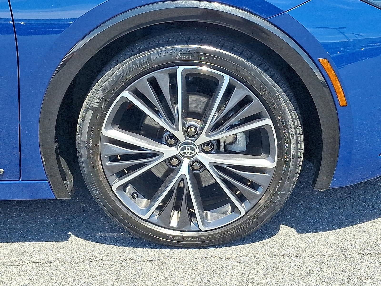 2023 Toyota Prius XLE AWD (Natl)