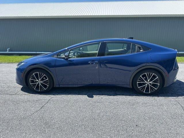 2023 Toyota Prius XLE AWD (Natl)