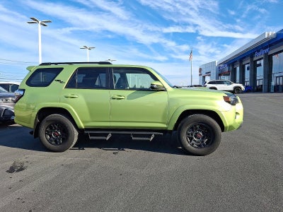 2023 Toyota 4Runner TRD Off Road Premium 4WD (Natl)