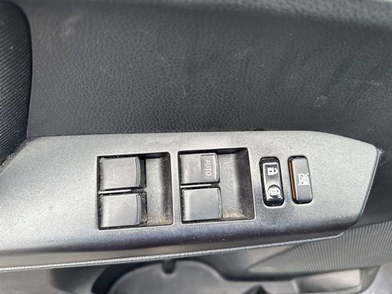 2016 Toyota RAV4 AWD 4dr LE (Natl)