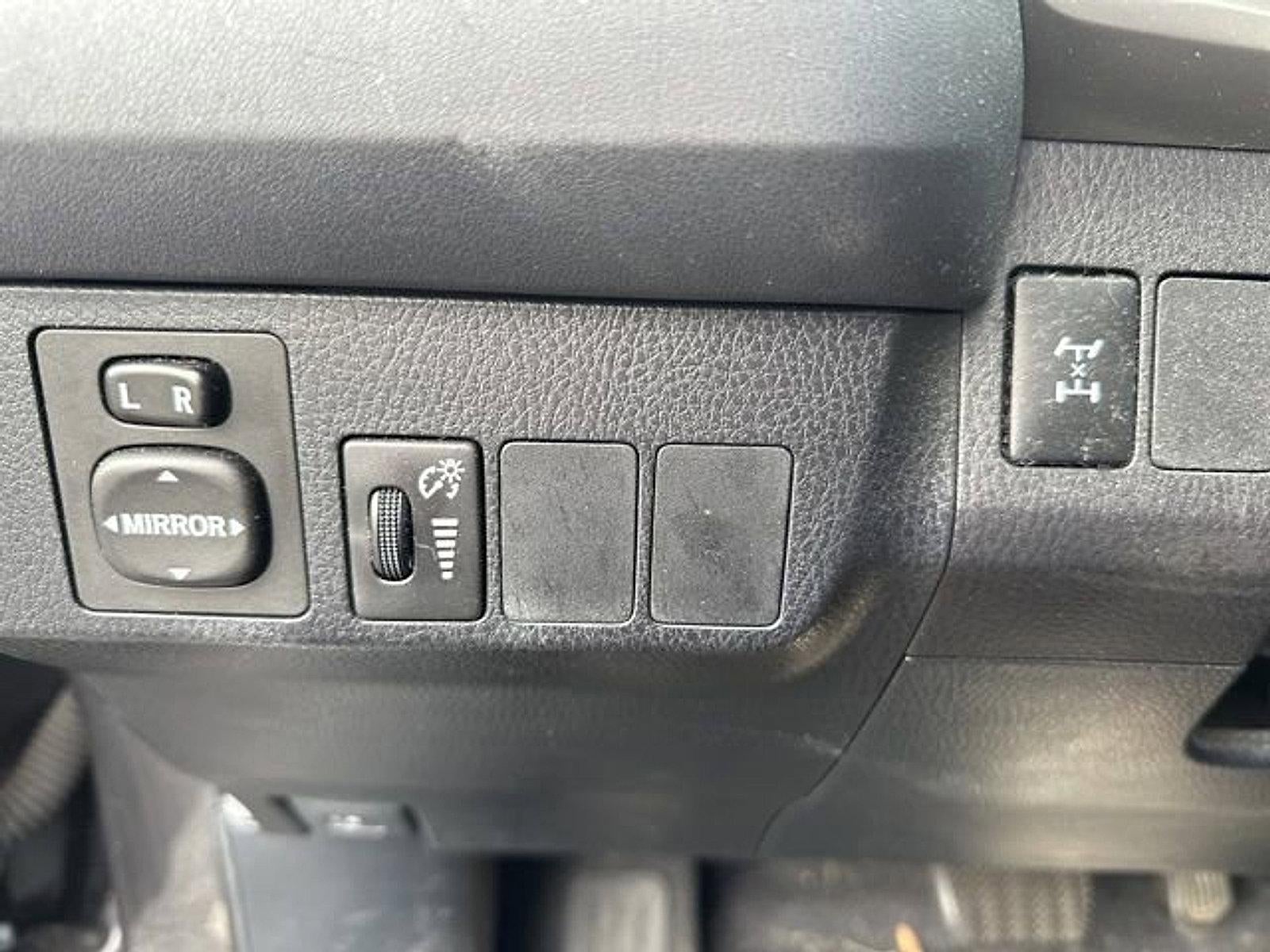 2016 Toyota RAV4 AWD 4dr LE (Natl)