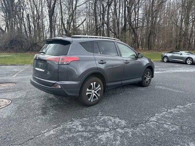 2016 Toyota RAV4 AWD 4dr LE (Natl)