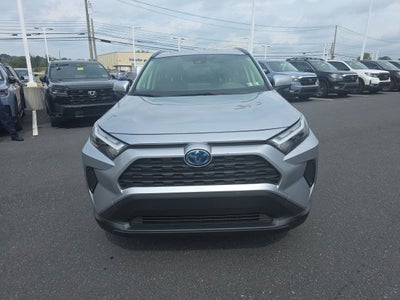 2022 Toyota RAV4 Hybrid XLE AWD (Natl)