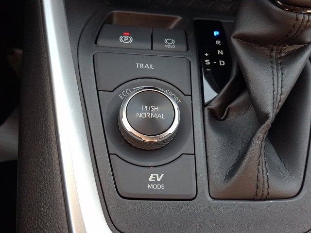 2022 Toyota RAV4 Hybrid XLE AWD (Natl)
