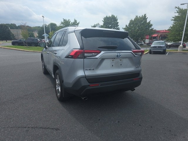 2022 Toyota RAV4 Hybrid XLE AWD (Natl)