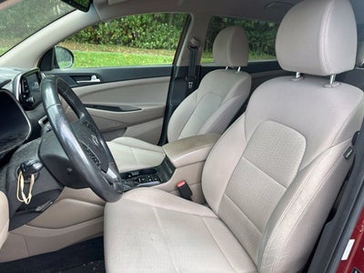 2020 Hyundai TUCSON Sport **LOW MILES**