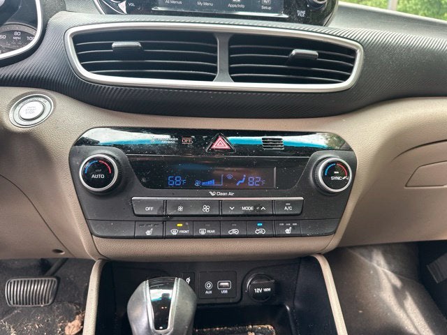 2020 Hyundai TUCSON Sport **LOW MILES**