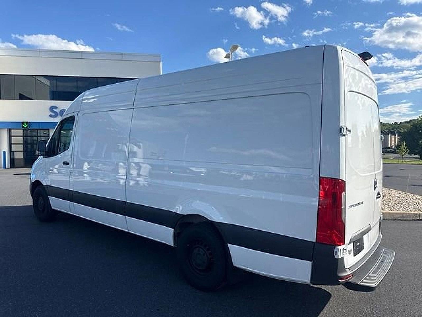 2024 Mercedes-Benz Sprinter Crew Van 2500 High Roof I4 Diesel 170" RWD