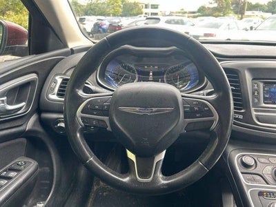 2015 Chrysler 200 4dr Sdn Limited FWD