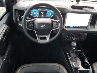 2025 Ford Bronco Outer Banks 4 Door 4x4