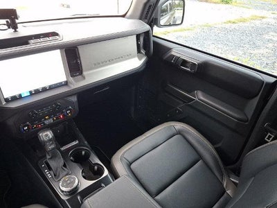2025 Ford Bronco Outer Banks 4 Door 4x4